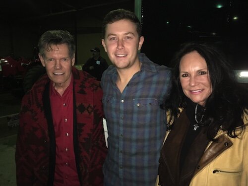 Scotty McCreery Randy Travis Billy Bobs Jan 27 2017 A