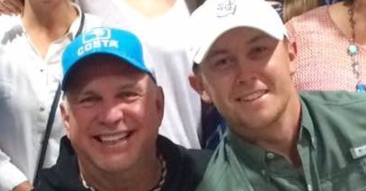 garth brooks scotty mccreery